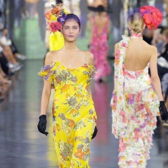 Ralph Lauren Resort 2009 Collection Purple Watercolor Floral Square Silk Scarf - Picture 9 of 16